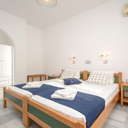 Nostos Studios At Saint George Beach Agios Georgios Chora Naxos Town Naxos City エクステリア 写真