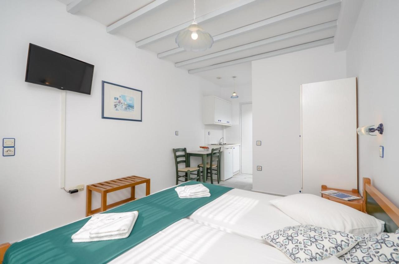 Nostos Studios At Saint George Beach Agios Georgios Chora Naxos Town Naxos City エクステリア 写真