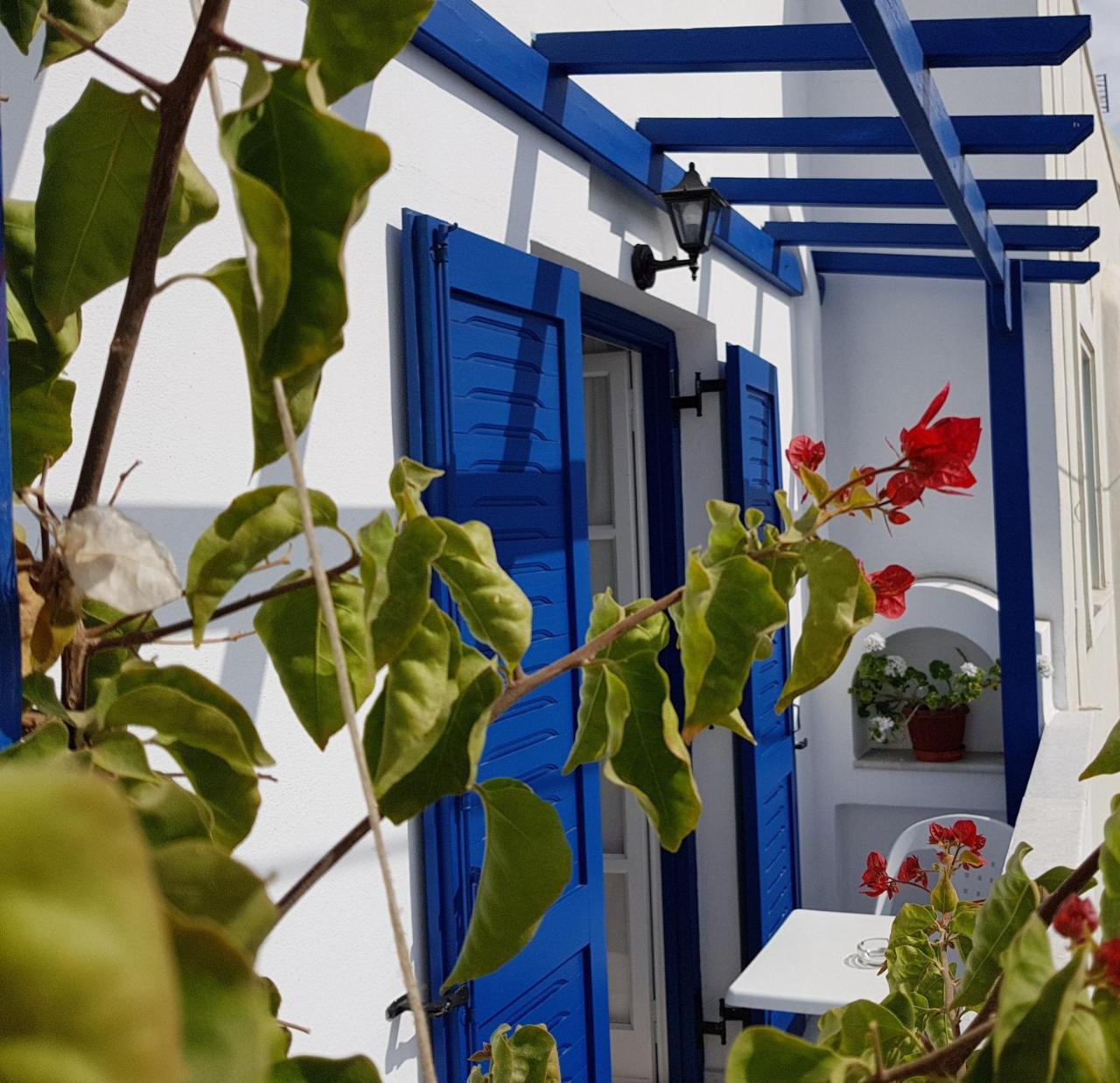 Nostos Studios At Saint George Beach Agios Georgios Chora Naxos Town Naxos City エクステリア 写真