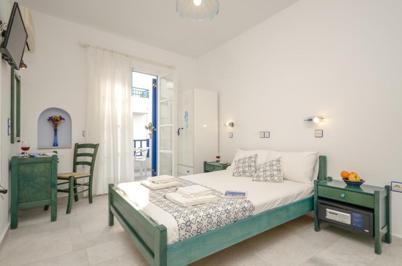 Nostos Studios At Saint George Beach Agios Georgios Chora Naxos Town Naxos City エクステリア 写真