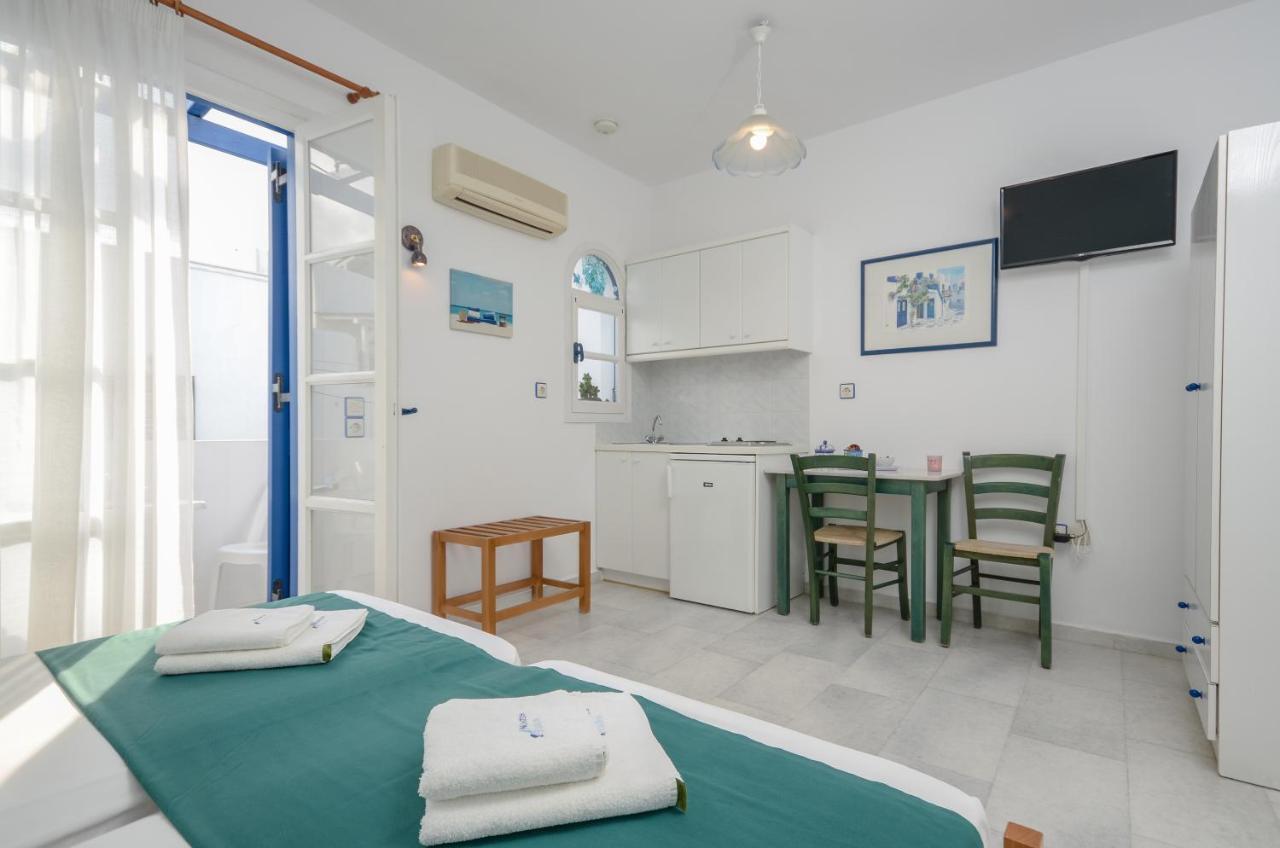 Nostos Studios At Saint George Beach Agios Georgios Chora Naxos Town Naxos City エクステリア 写真